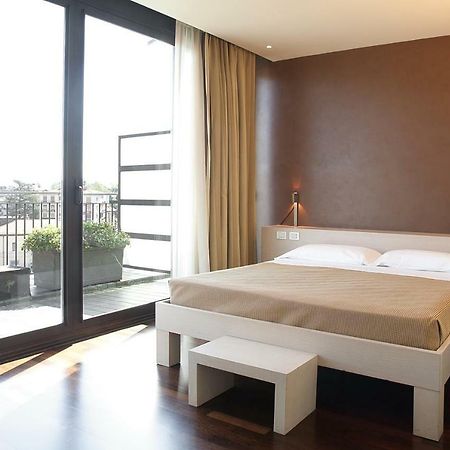 City Hotel Varese Kültér fotó