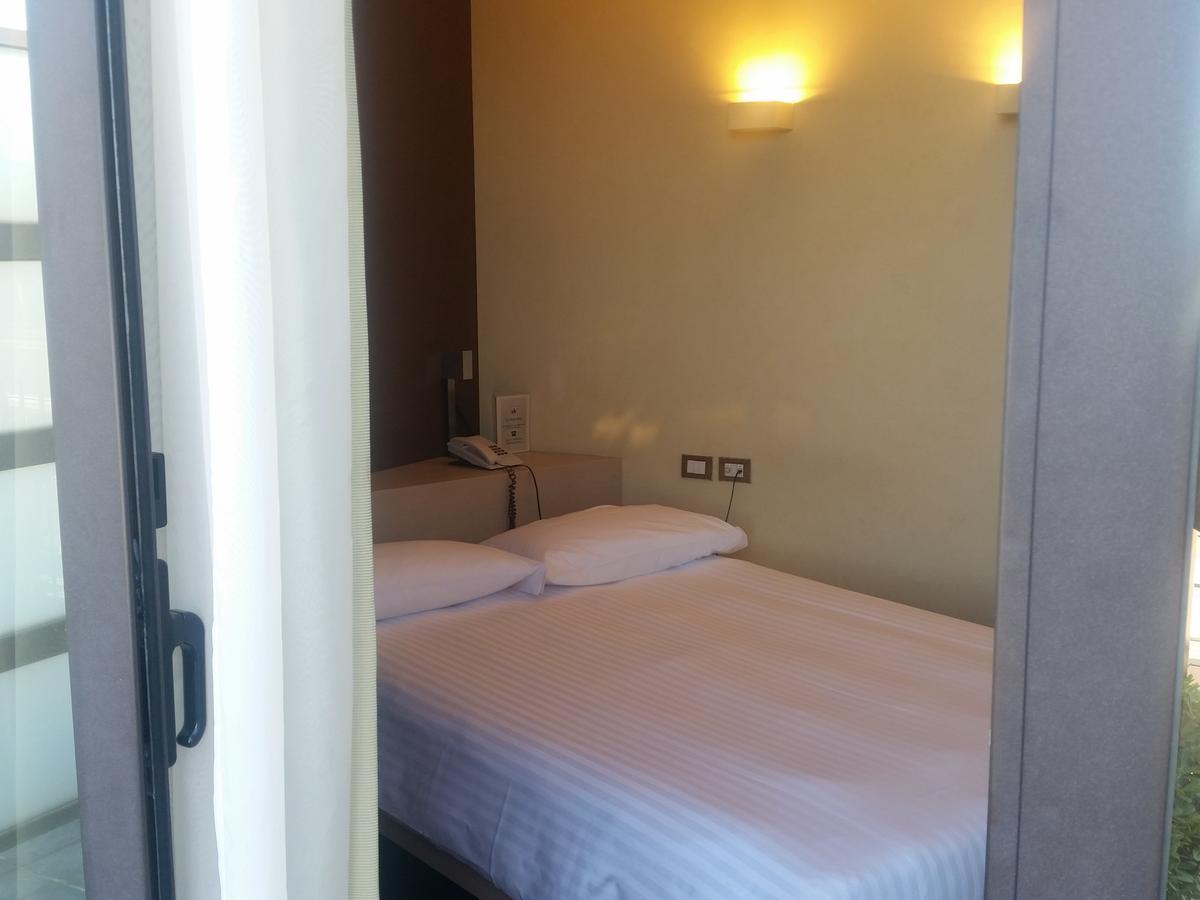 City Hotel Varese Kültér fotó