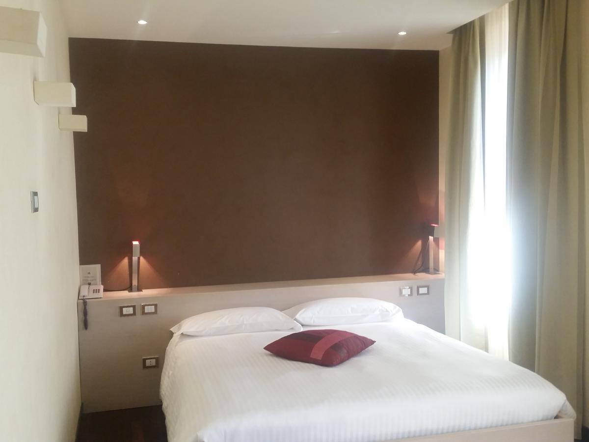 City Hotel Varese Kültér fotó