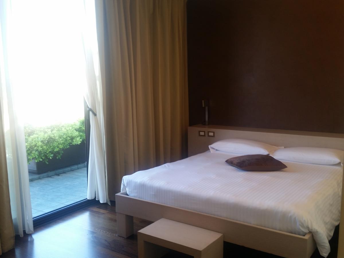 City Hotel Varese Kültér fotó