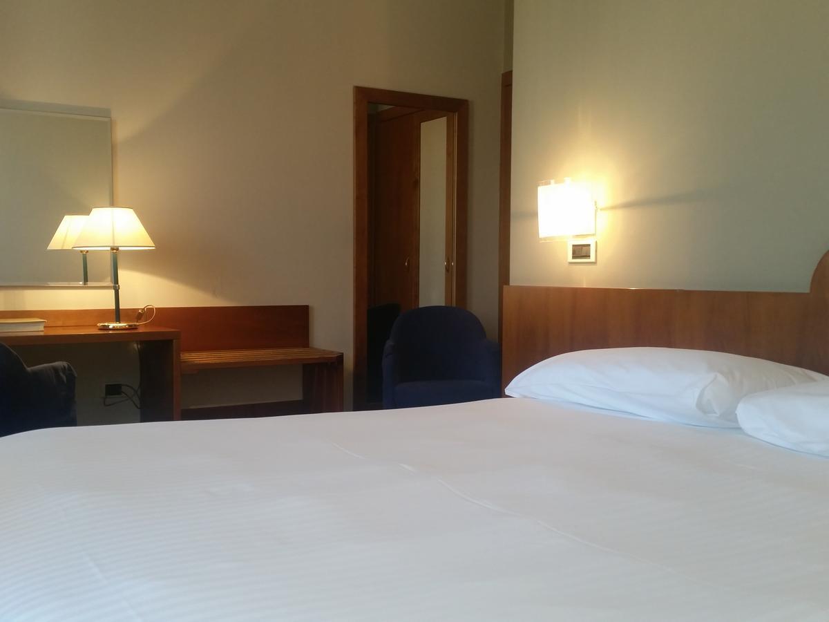 City Hotel Varese Kültér fotó