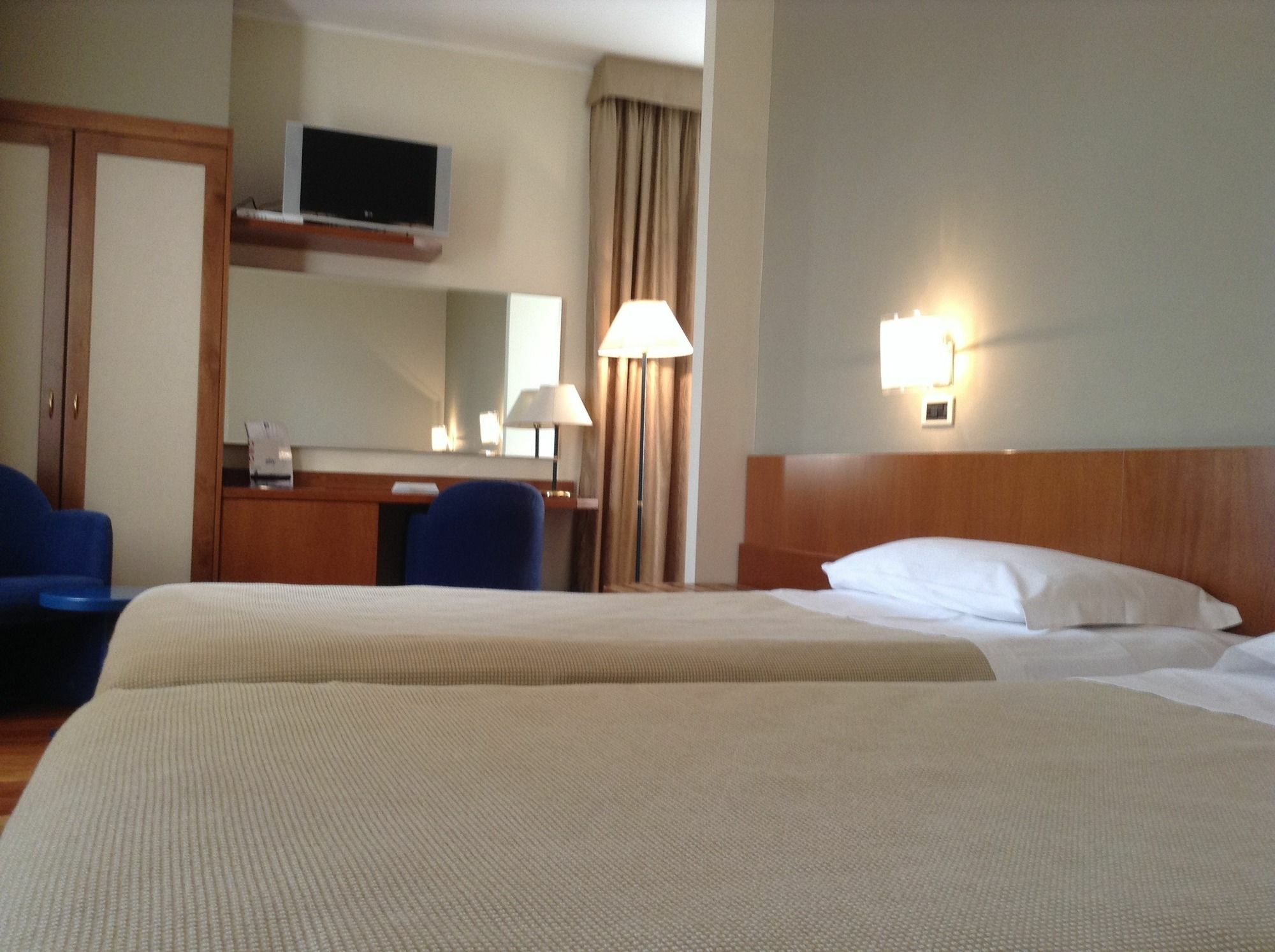 City Hotel Varese Kültér fotó
