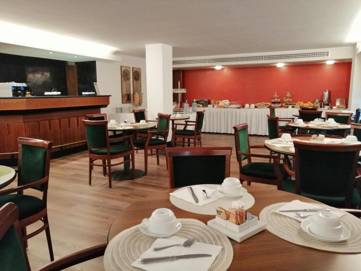 City Hotel Varese Kültér fotó